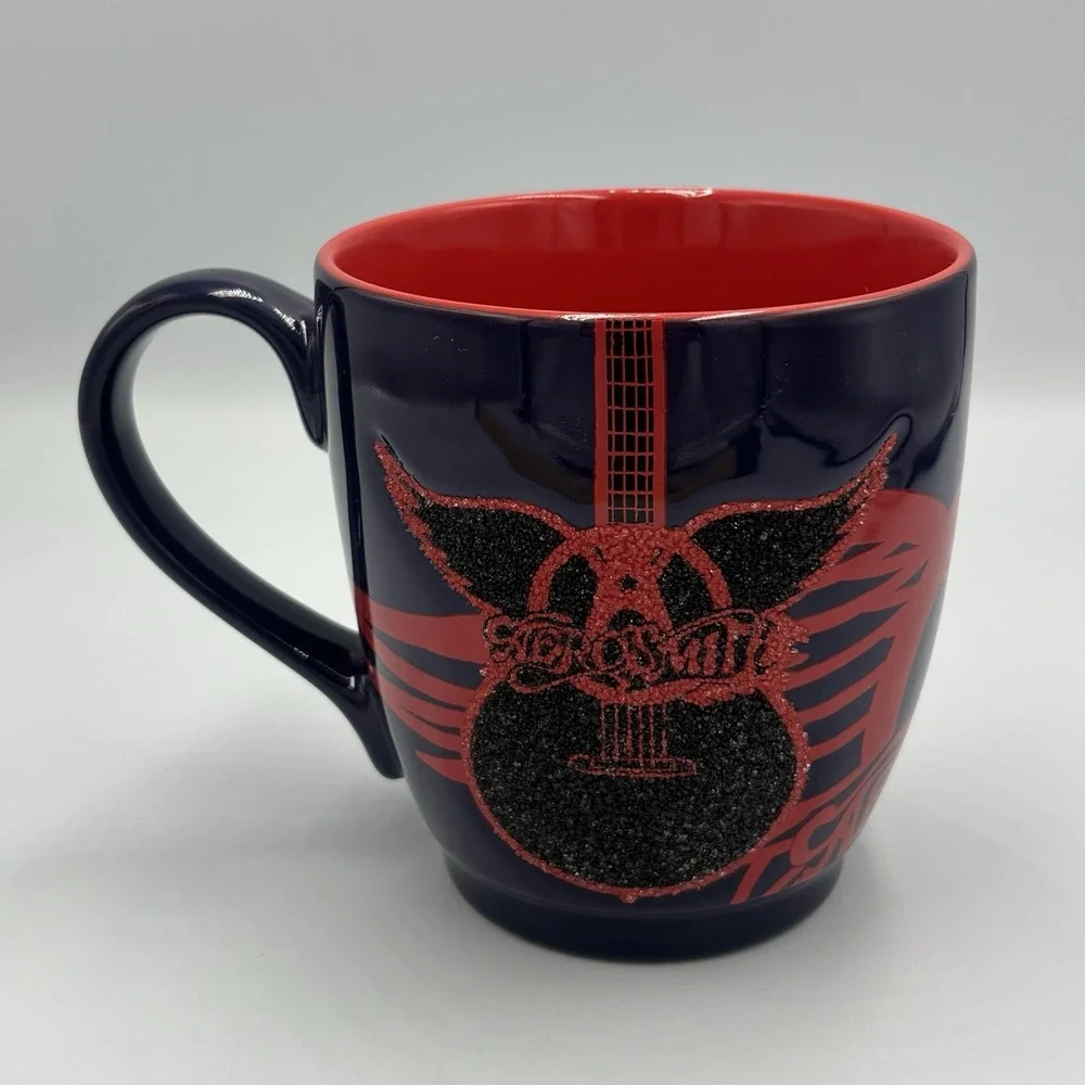 DISNEY'S ROCK 'N ROLLERCOASTER AEROSMITH GUITAR WINGS‎ COFFEE MUG.